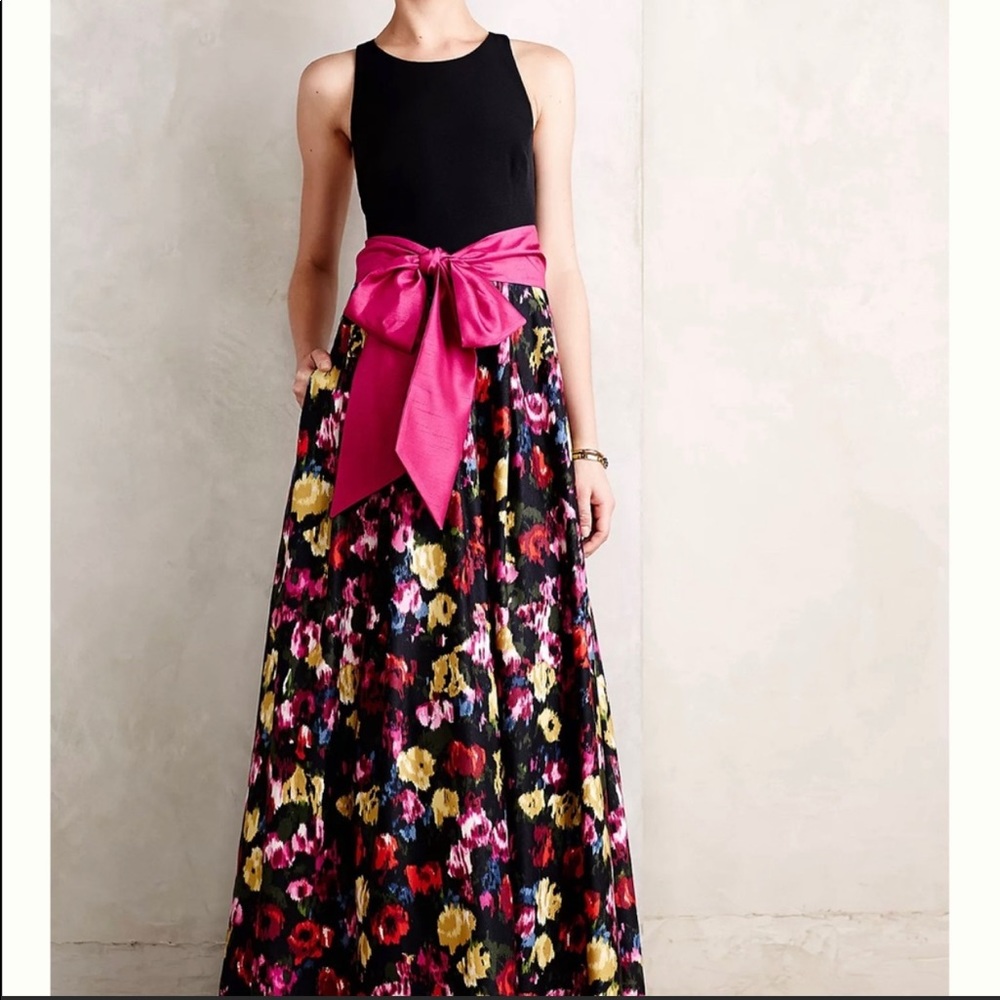 Stunning Floral Gown (size 0)